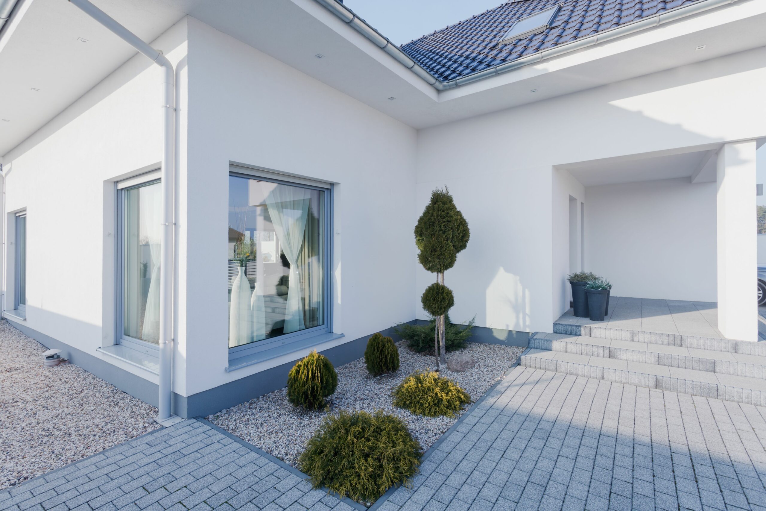 Sunny-house-06-scaled